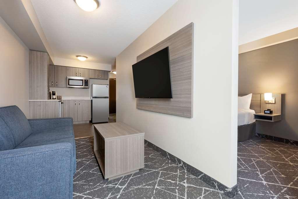 Microtel Inn & Suites By Wyndham Kanata Ottawa West Room photo